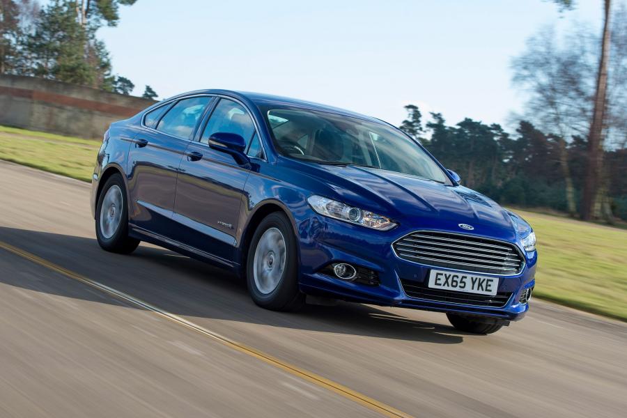  Ford Mondeo Hybrid Sedan 2014 года  (UK) (фото 1 из 16)